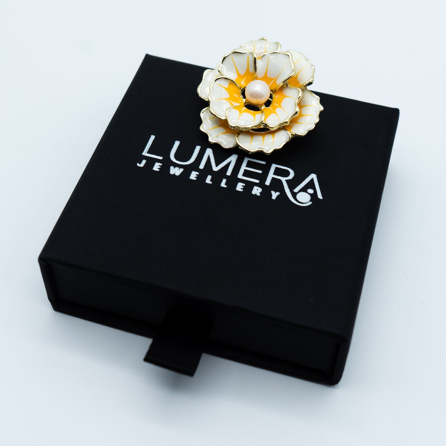 Essentials Brooch