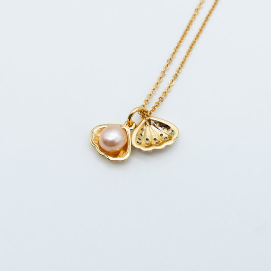 Essentials Pendant