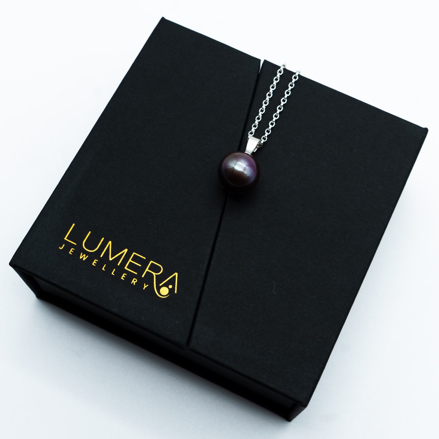 Pendant No.10