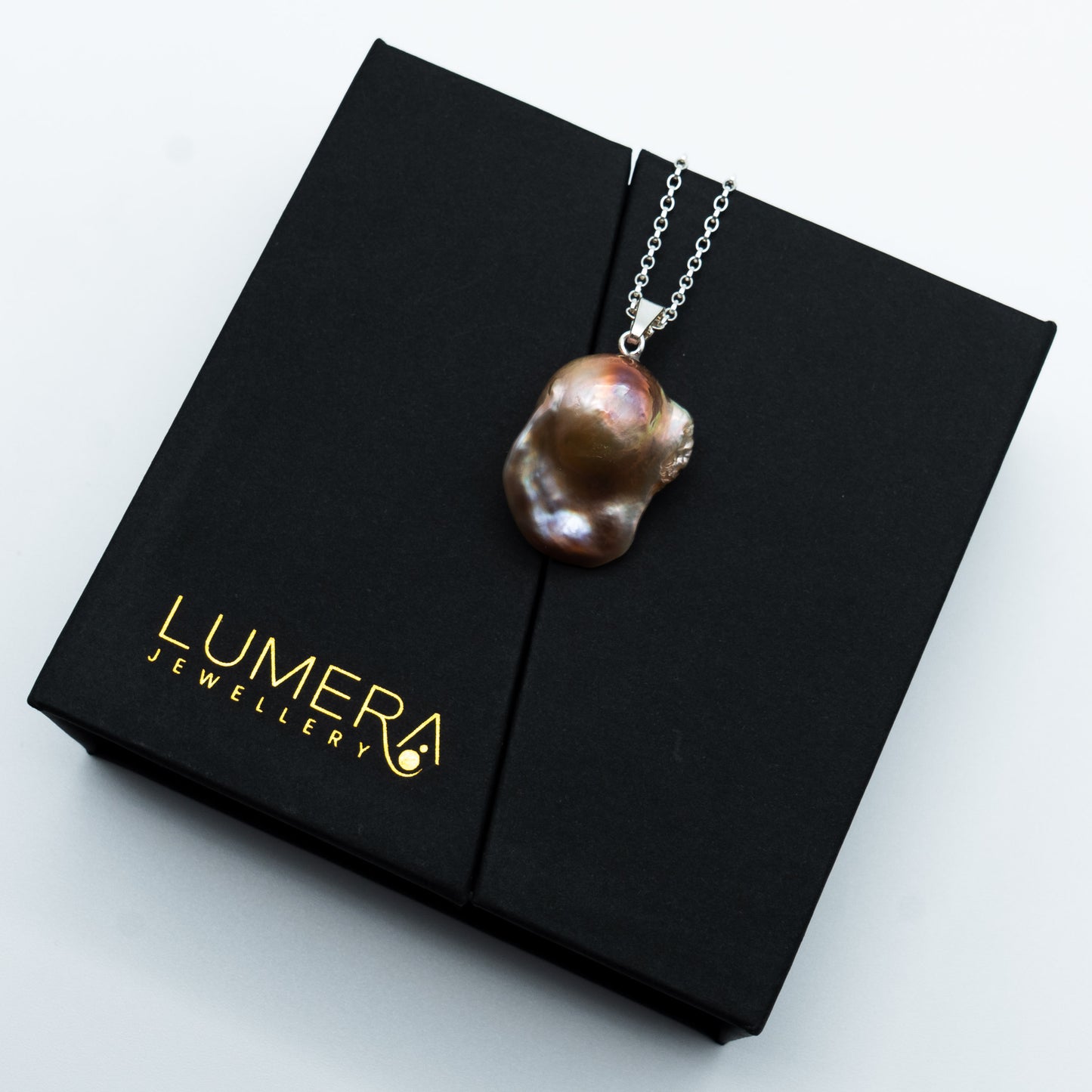 Pendant No.18