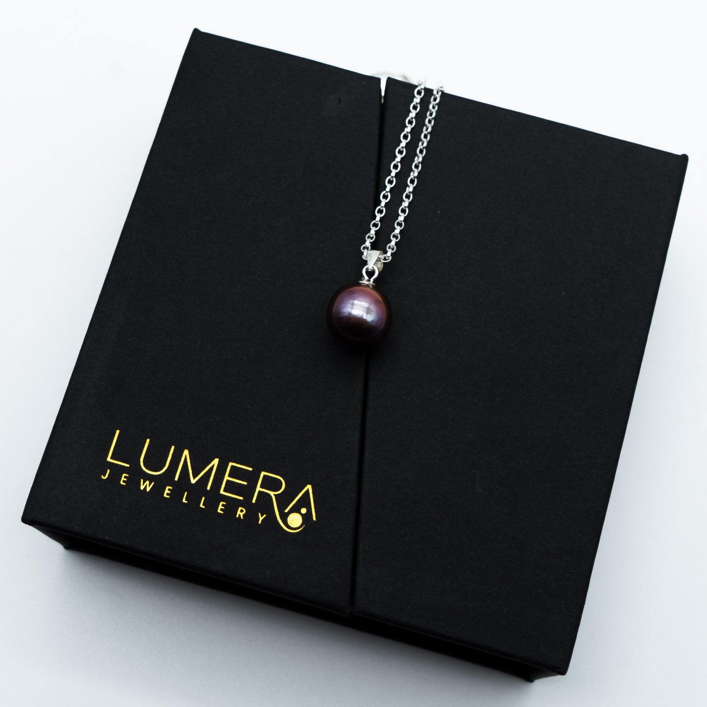 Pendant No.28
