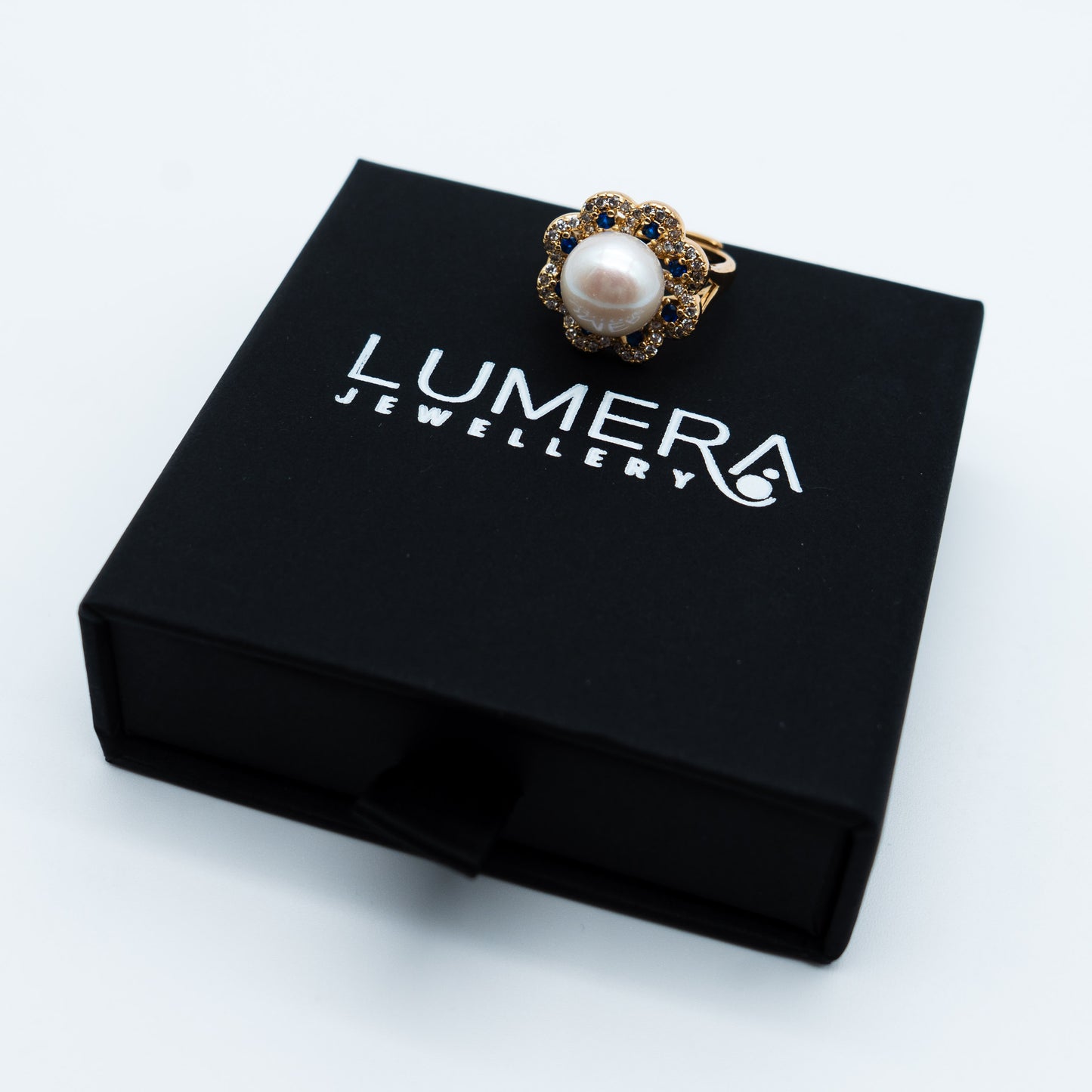 Essentials Ring