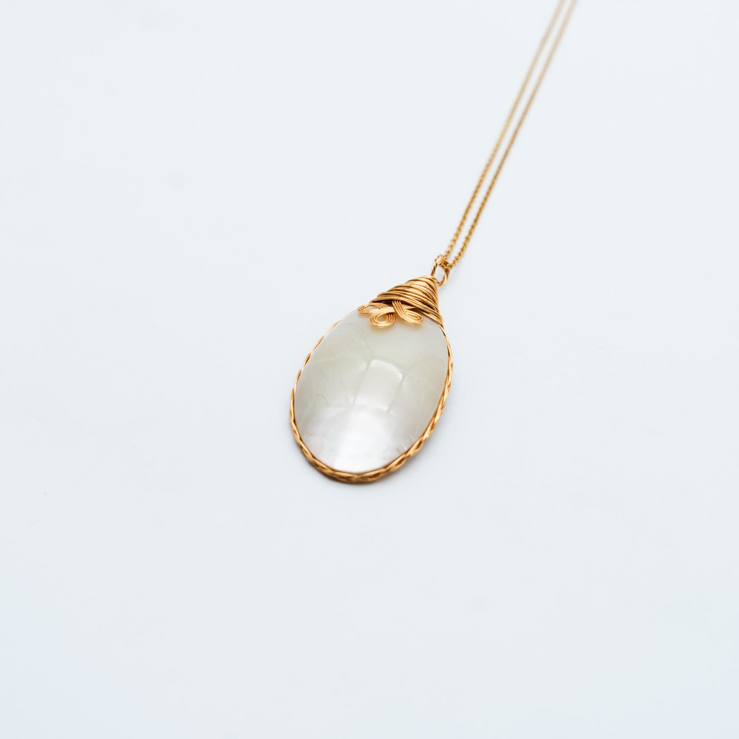 Essentials Pendant