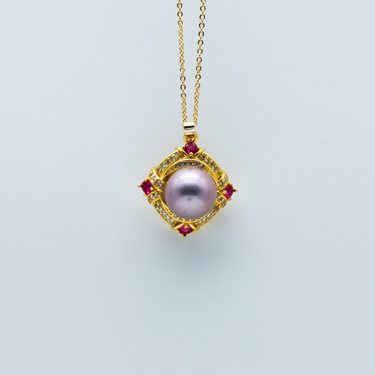 Essentials Pendant