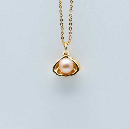 Essentials Pendant