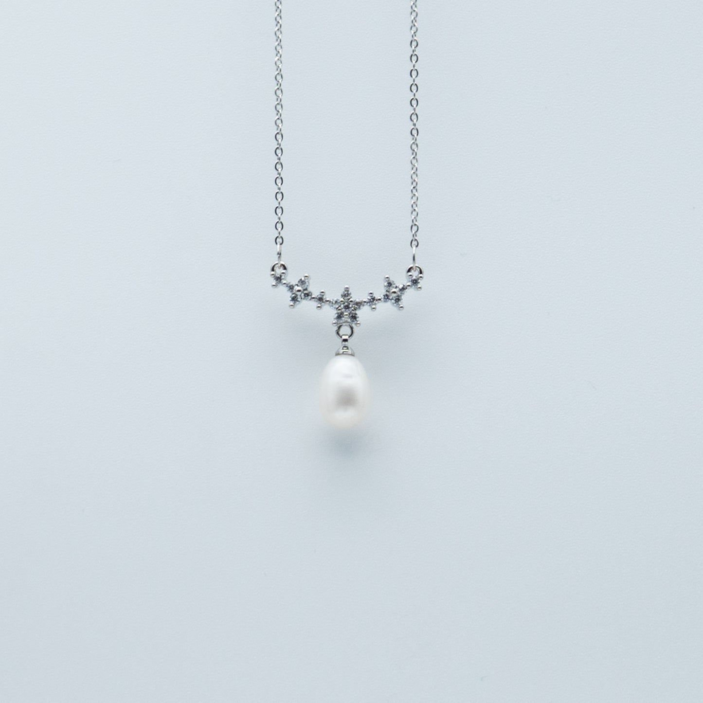 Essentials Pendant