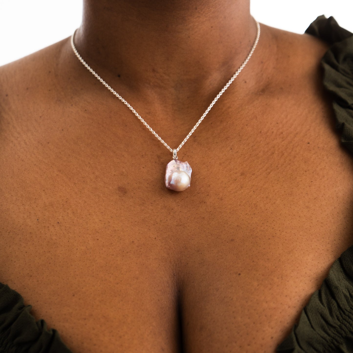 Pendant No.17