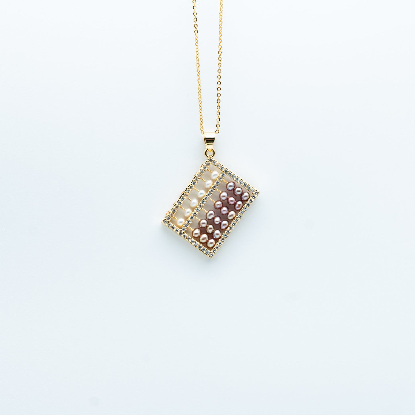 Essentials Pendant