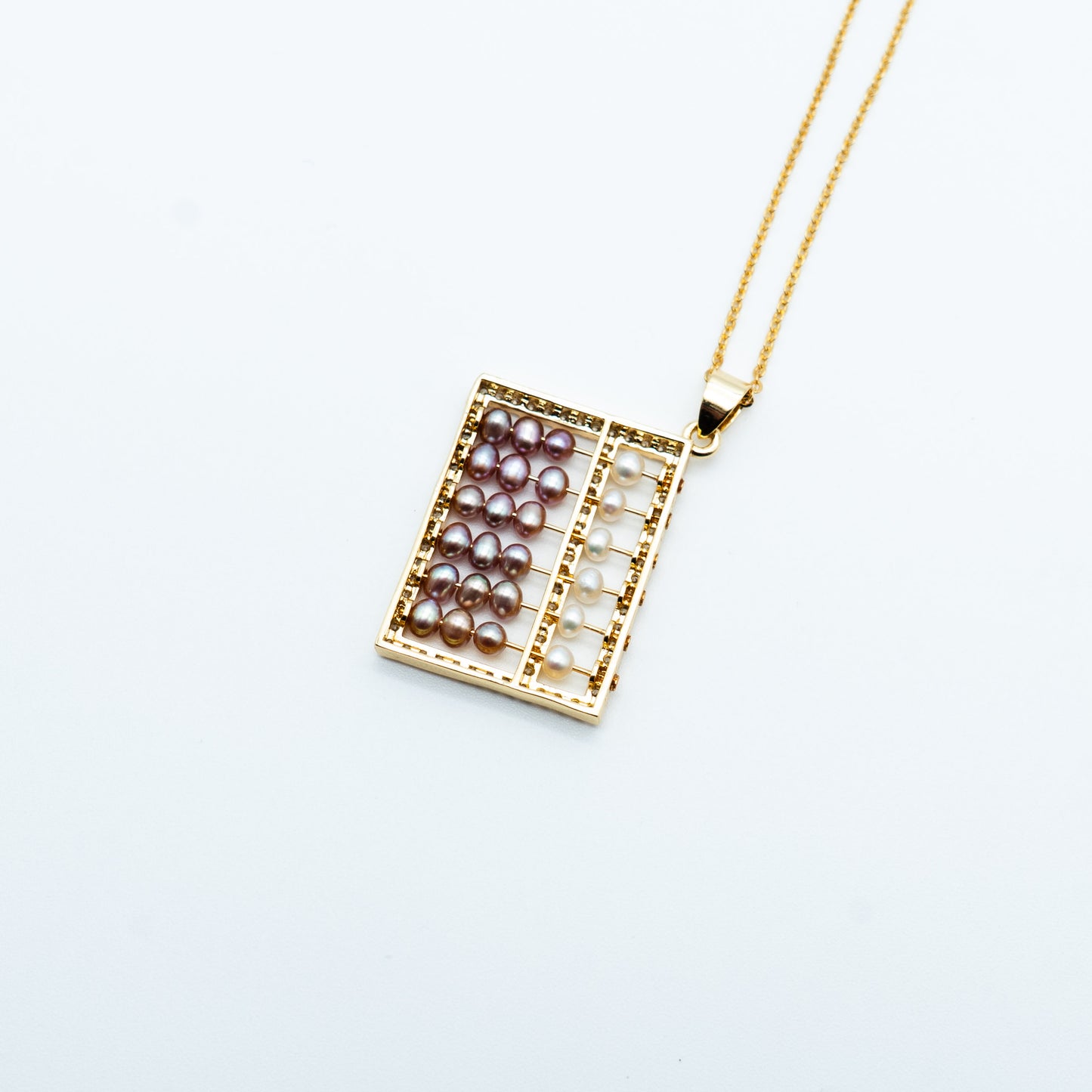 Essentials Pendant