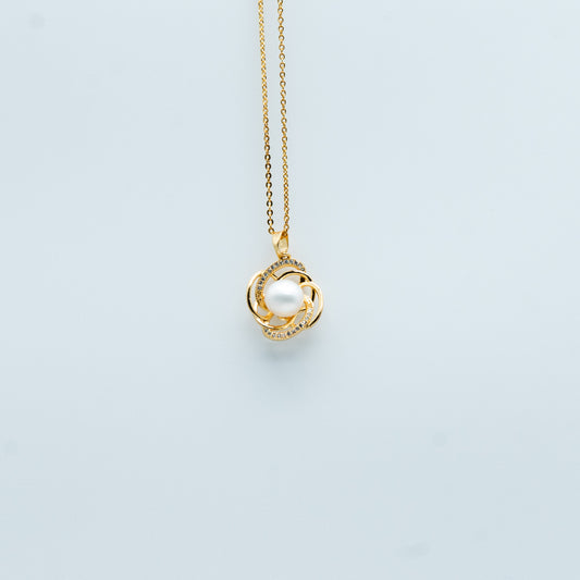 Essentials Pendant