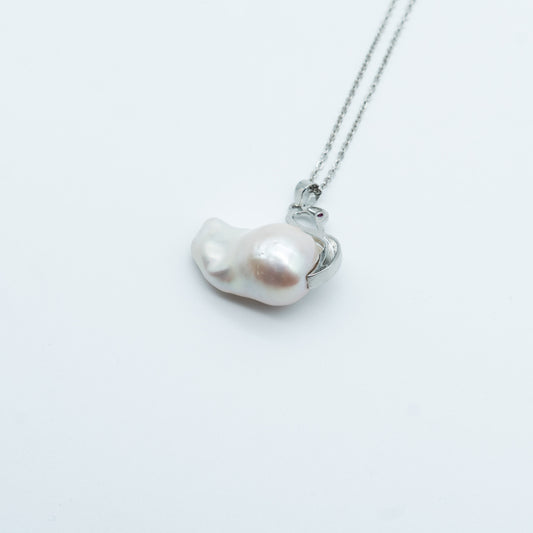 Essentials Pendant
