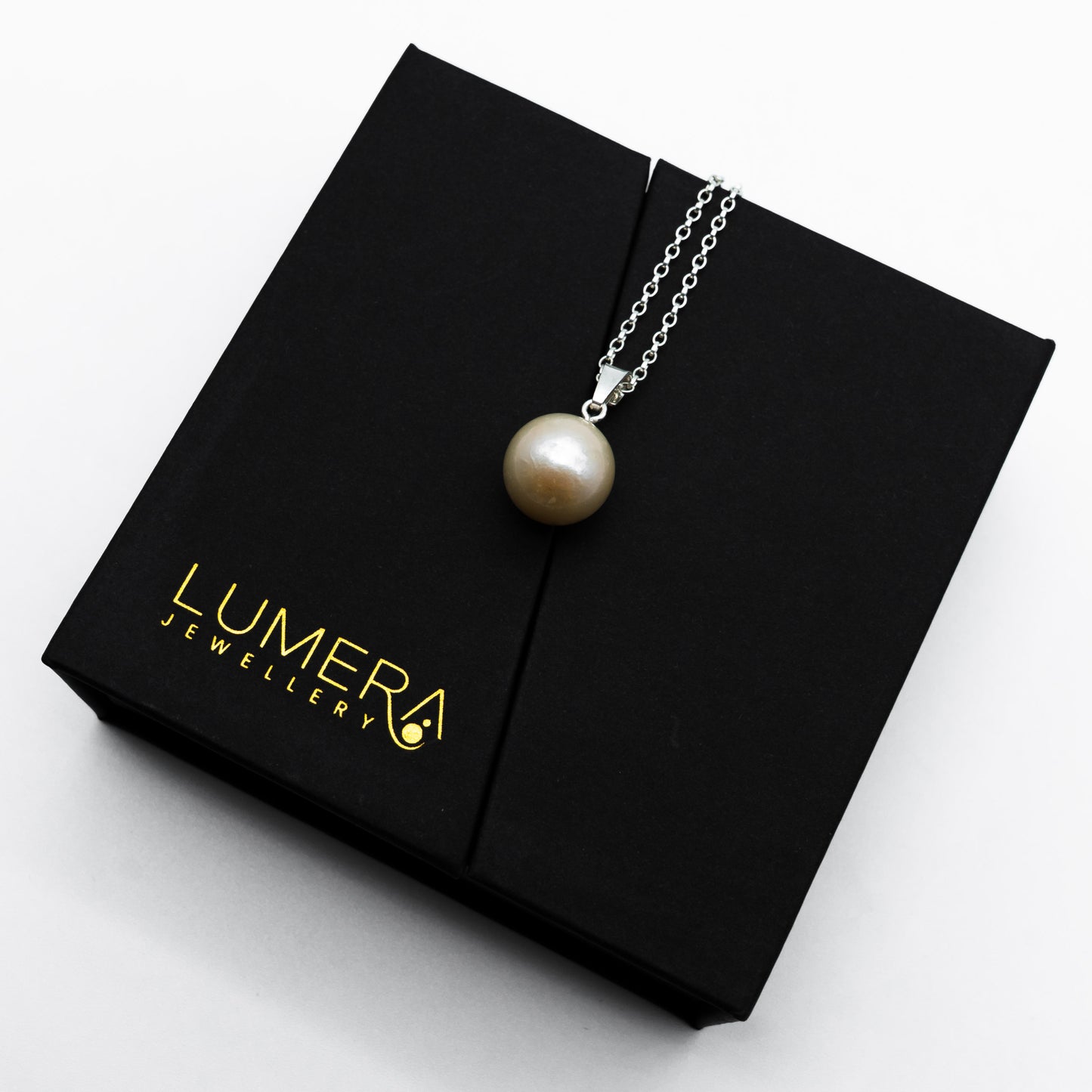 Pendant No.05