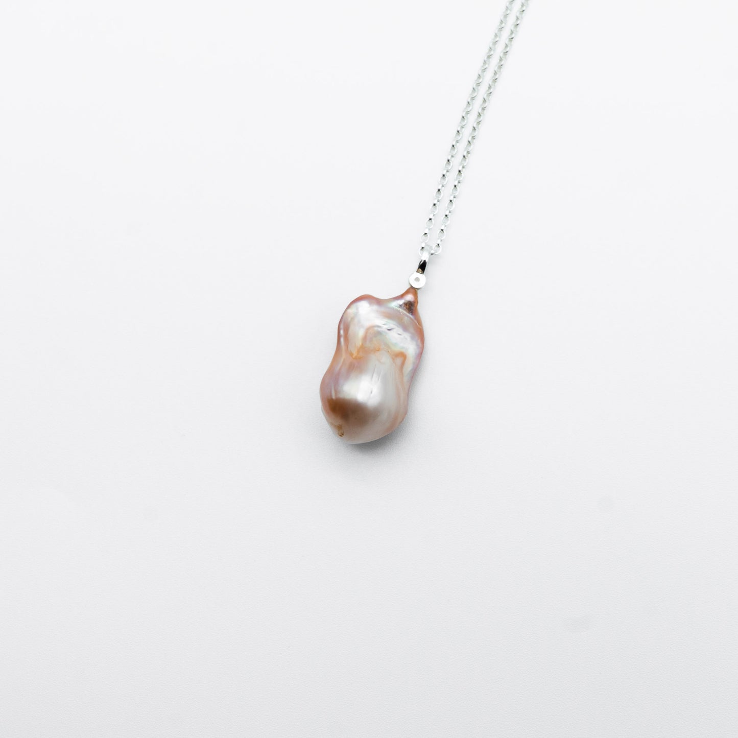 Pendant No.19